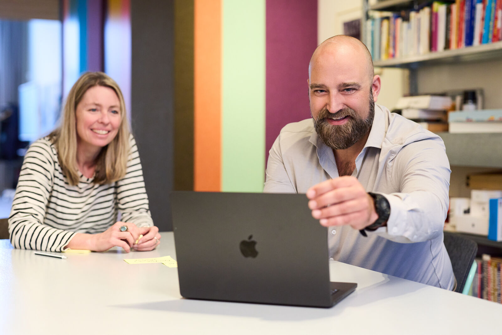 Sitelane build sessie aan de laptop